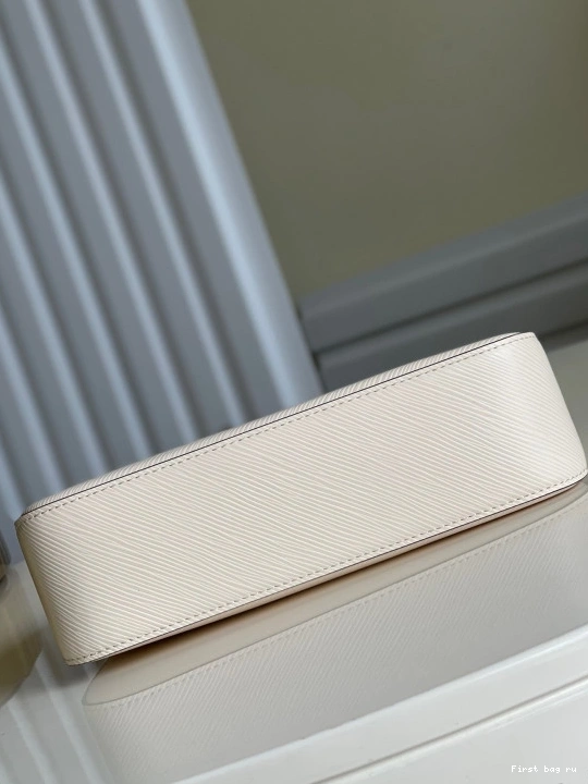 First bag ru MARELLE LOUIS VUITTON 0709